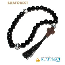Четки из гагата (30 зерен) с крестом, в ассортименте